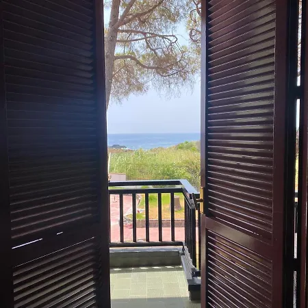 Naxos Paradise بيت للعطل *